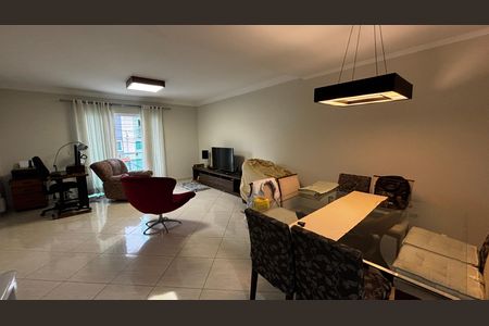 Casa à venda com 180m², 3 quartos e 4 vagas Casa à venda com 180m², 3 quartos e 4 vagasSala - Sala de Jantar