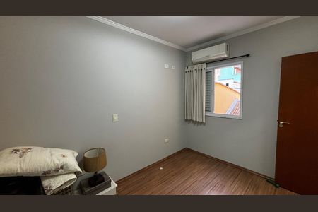 Casa à venda com 180m², 3 quartos e 4 vagas Casa à venda com 180m², 3 quartos e 4 vagasQuarto 1