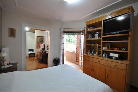 Casa de condomínio à venda com 320m², 4 quartos e 4 vagasSuíte Master