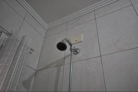 Casa de condomínio à venda com 320m², 4 quartos e 4 vagasBanheiro da Suíte 2