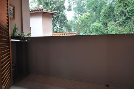 Casa de condomínio à venda com 320m², 4 quartos e 4 vagasSacada da Suíte 2