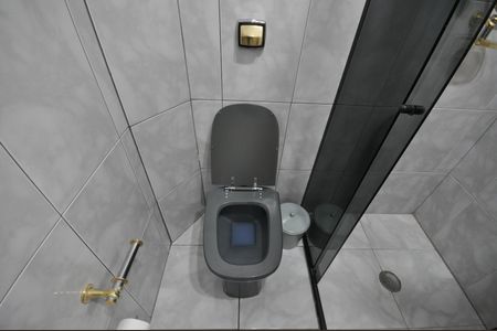 Casa de condomínio à venda com 320m², 4 quartos e 4 vagasBanheiro Social