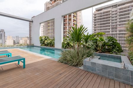 Apartamento à venda com 86m², 2 quartos e 1 vaga Apartamento à venda com 86m², 2 quartos e 1 vagaPiscina