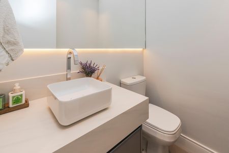 Apartamento à venda com 86m², 2 quartos e 1 vaga Apartamento à venda com 86m², 2 quartos e 1 vagaLavabo
