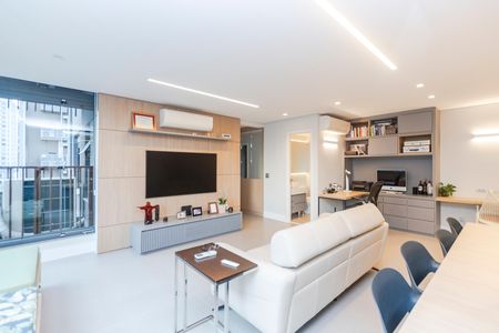 Sala de apartamento à venda com 2 quartos, 86m² em Itaim Bibi, São Paulo