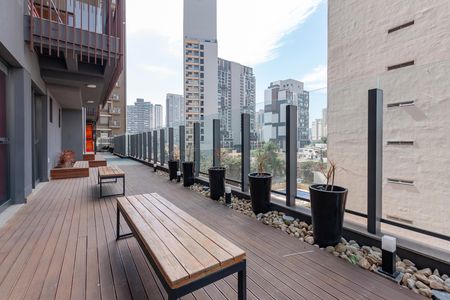 Apartamento à venda com 86m², 2 quartos e 1 vaga Apartamento à venda com 86m², 2 quartos e 1 vagaÁrea Comum
