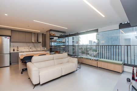 Apartamento à venda com 86m², 2 quartos e 1 vaga Apartamento à venda com 86m², 2 quartos e 1 vagaSala