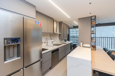 Apartamento à venda com 86m², 2 quartos e 1 vaga Apartamento à venda com 86m², 2 quartos e 1 vagaCozinha