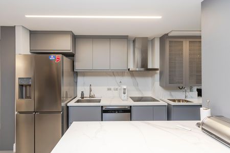 Apartamento à venda com 86m², 2 quartos e 1 vaga Apartamento à venda com 86m², 2 quartos e 1 vagaCozinha