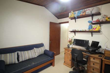 Apartamento à venda com 126m², 3 quartos e 2 vagasEscritório