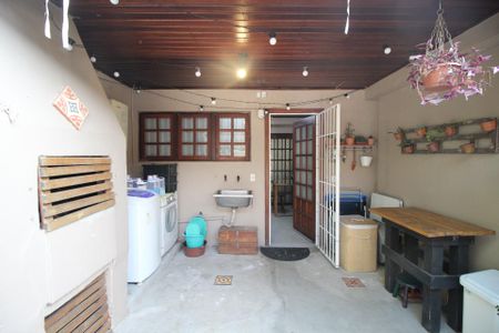 Apartamento à venda com 126m², 3 quartos e 2 vagasÁrea de Serviço