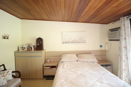 Apartamento à venda com 126m², 3 quartos e 2 vagasQuarto 1 