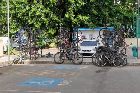 Área comum - Bicicletário de apartamento à venda com 2 quartos, 48m² em Colégio, Rio de Janeiro