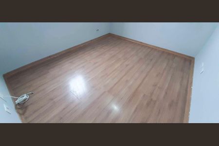 Apartamento à venda com 74m², 3 quartos e 1 vaga