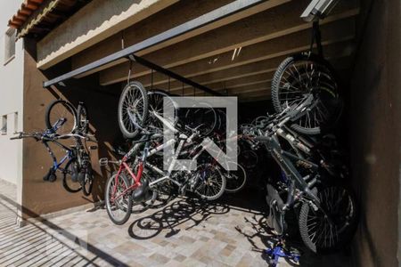 Apartamento à venda com 74m², 3 quartos e 1 vaga Apartamento à venda com 74m², 3 quartos e 1 vagaBicicletário