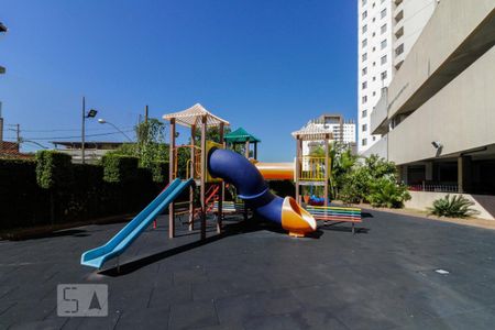 Apartamento à venda com 74m², 3 quartos e 1 vaga Apartamento à venda com 74m², 3 quartos e 1 vagaÁrea comum - Playground