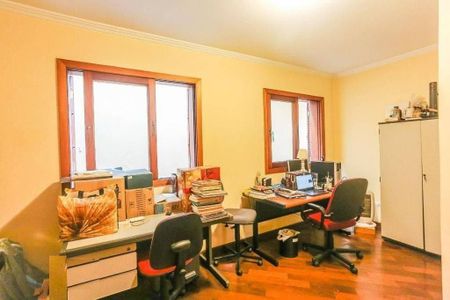 Casa à venda com 475m², 5 quartos e 6 vagas