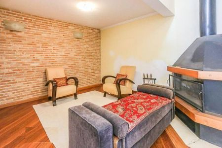 Casa à venda com 475m², 5 quartos e 6 vagas
