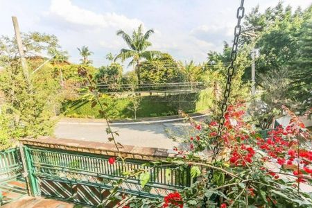 Casa à venda com 475m², 5 quartos e 6 vagas