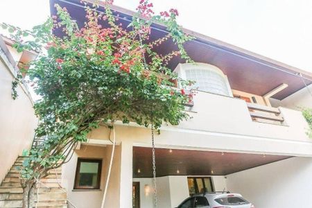 Casa à venda com 475m², 5 quartos e 6 vagas