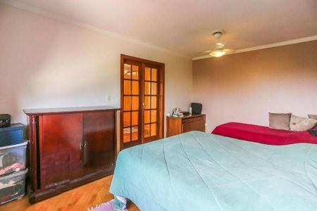 Casa à venda com 475m², 5 quartos e 6 vagas