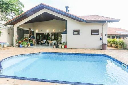 Casa à venda com 475m², 5 quartos e 6 vagas