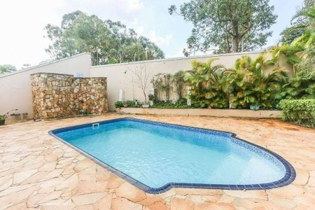 Casa à venda com 475m², 5 quartos e 6 vagas