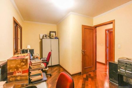 Casa à venda com 475m², 5 quartos e 6 vagas