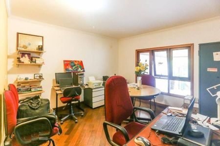 Casa à venda com 475m², 5 quartos e 6 vagas