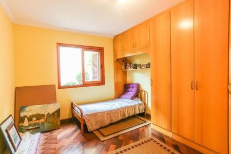 Casa à venda com 475m², 5 quartos e 6 vagas