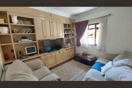 Casa à venda com 4 quartos, 488m² em Parque dos Principes, São Paulo