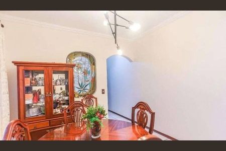Casa à venda com 3 quartos, 125m² em Jardim das Vertentes, São Paulo