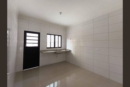 Casa à venda com 2 quartos, 96m² em Vila Polopoli, São Paulo