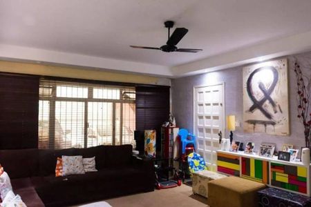 Casa à venda com 3 quartos, 139m² em Vila Universitaria, São Paulo