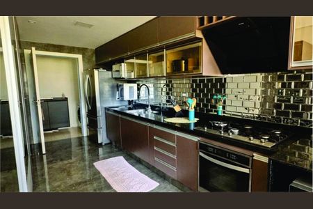 Cozinha de apartamento à venda com 3 quartos, 115m² em Barra Olímpica, Rio de Janeiro