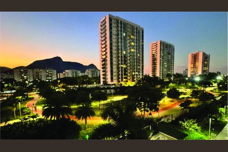Vista de apartamento à venda com 3 quartos, 115m² em Barra Olímpica, Rio de Janeiro