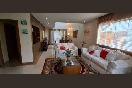 Casa à venda com 5 quartos, 408m² em Parque dos Principes, São Paulo