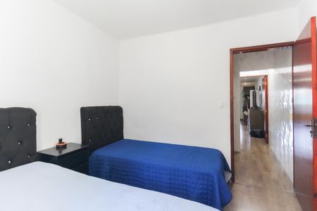 Casa à venda com 125m², 2 quartos e 2 vagas Casa à venda com 125m², 2 quartos e 2 vagasQuarto 2