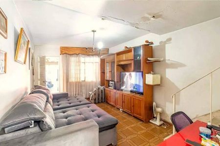 Casa à venda com 2 quartos, 143m² em Jardim Rizzo, São Paulo