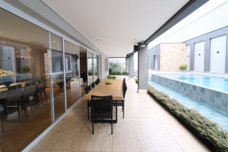 Casa de condomínio à venda com 750m², 4 quartos e 8 vagasChurrasqueira