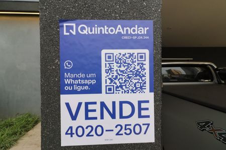 Casa de condomínio à venda com 750m², 4 quartos e 8 vagasPlaca