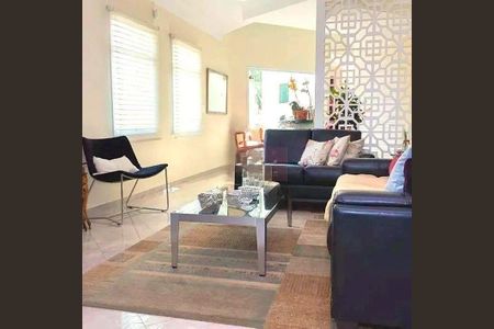 Casa à venda com 3 quartos, 341m² em Parque dos Principes, São Paulo