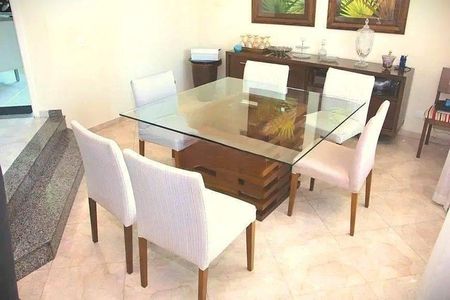 Casa à venda com 3 quartos, 341m² em Parque dos Principes, São Paulo