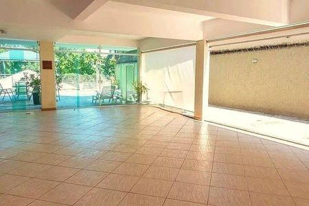 Casa à venda com 3 quartos, 341m² em Parque dos Principes, São Paulo