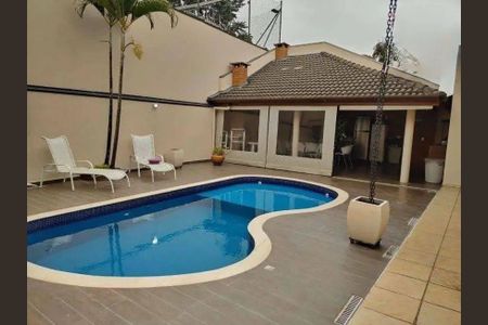 Casa à venda com 480m², 5 quartos e 5 vagas