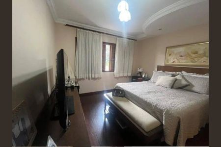 Casa à venda com 480m², 5 quartos e 5 vagas