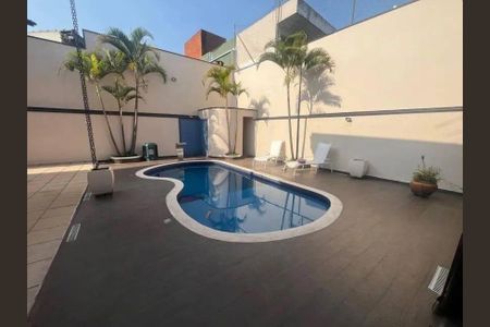 Casa à venda com 480m², 5 quartos e 5 vagas