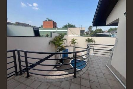 Casa à venda com 480m², 5 quartos e 5 vagas