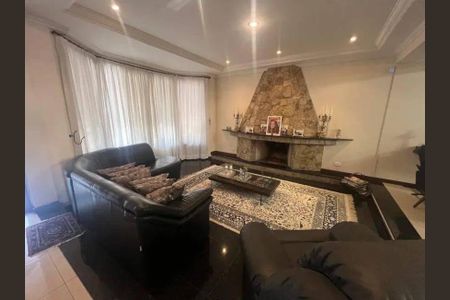 Casa à venda com 480m², 5 quartos e 5 vagas