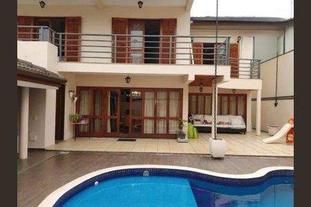 Casa à venda com 480m², 5 quartos e 5 vagas